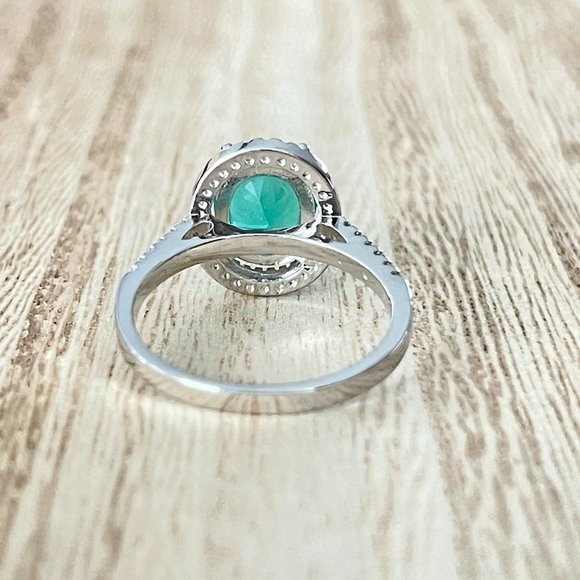 Oval Simulated Emerald Halo Ring - 925 Sterling Silver - Picture 3 of 5